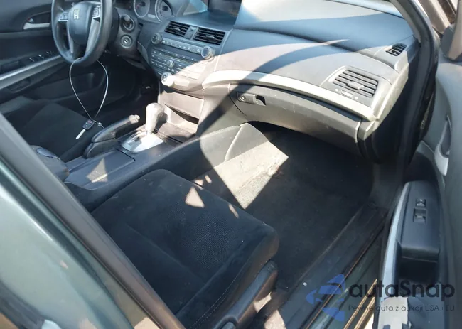 1HGCP2F74AA091568: 43207611