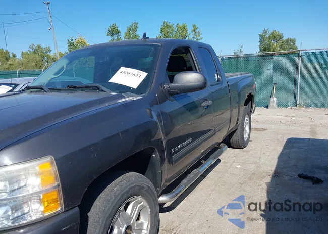 1GCSCSE07AZ112585: 43207633