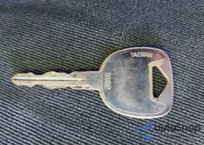 1GCEC14X84Z255720: 43207703