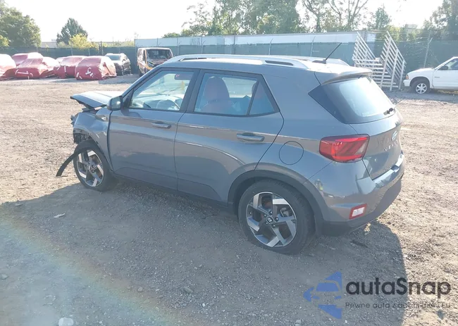 KMHRC8A33PU211620: 43207778