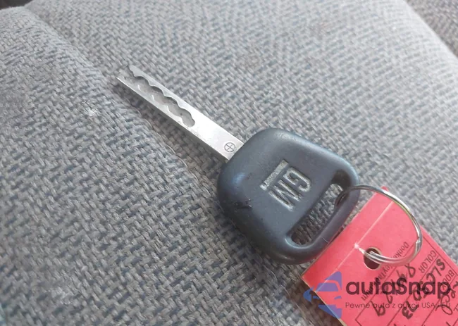 1GCWGFCF1F1124242: 43207784