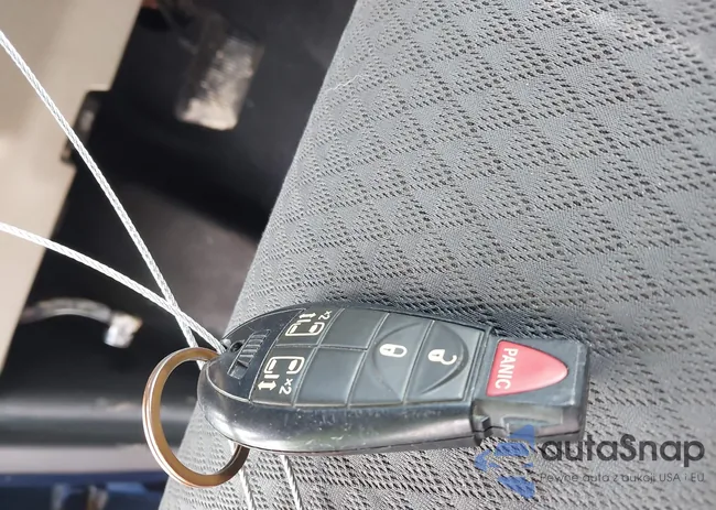 2D4RN5D15AR121707: 43207793