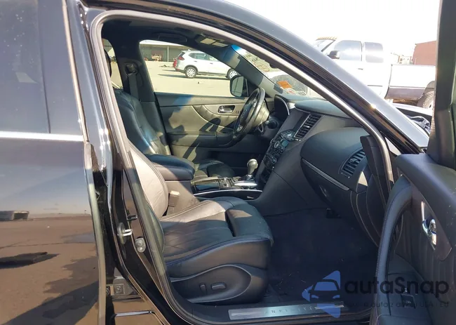 JN8CS1MW6FM481969: 43207846