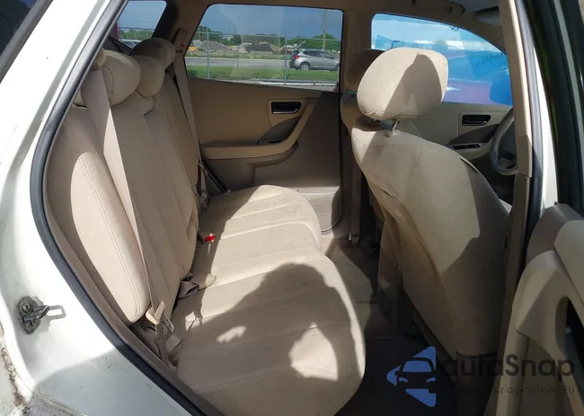 JN8AZ08T45W300562: 43207919