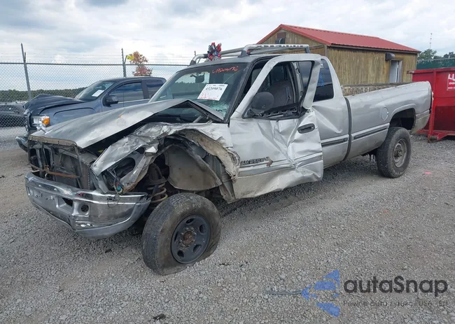 1B7KF23ZXWJ174822: 43209076