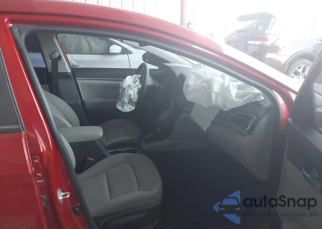 5NPD84LF2JH317574: 43209105