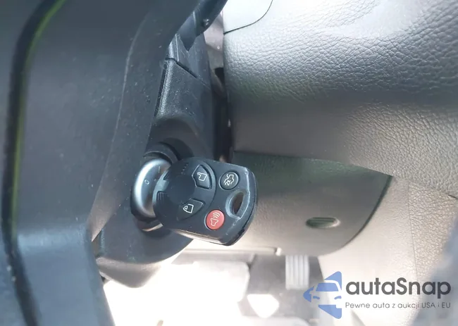 1FADP3F22EL188023: 43209179