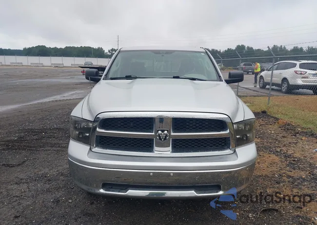 1D3HV18T59S778912: 43209460