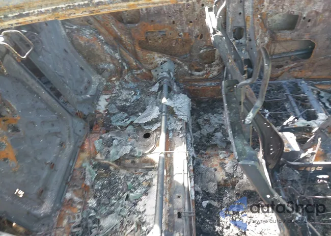 2T1BURHE1EC218818: 43209480