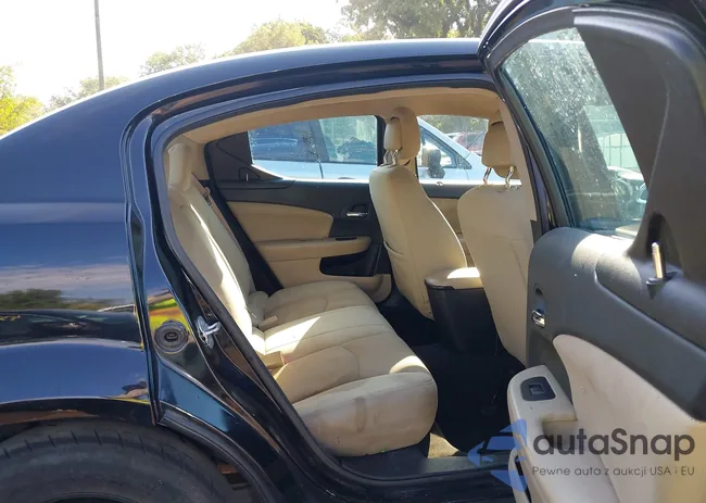 1C3CDZCB1EN131018: 43209484