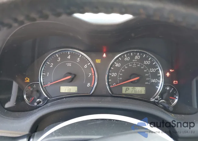 2T1BU4EE6DC104027: 43208581