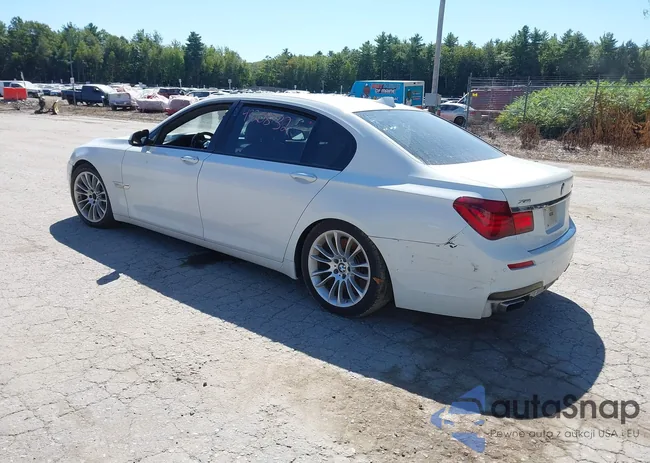 WBAYF8C54FD655171: 43208732