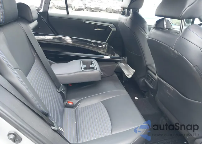 2T3E6RFV2RW074038: 43208742