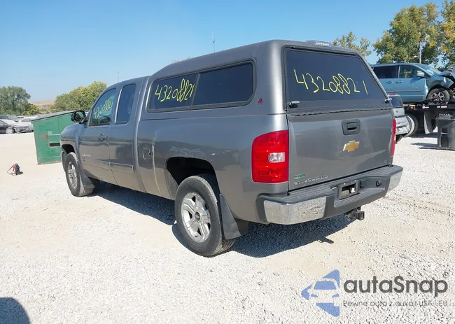 2GCEK190771691843: 43208821