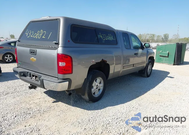 2GCEK190771691843: 43208821