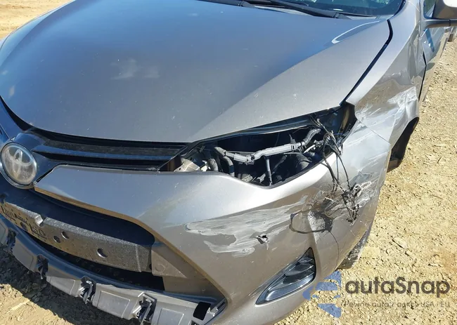 2T1BURHE6JC979273: 43208846