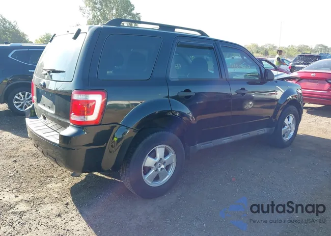 1FMCU0C75CKB40673: 43208903