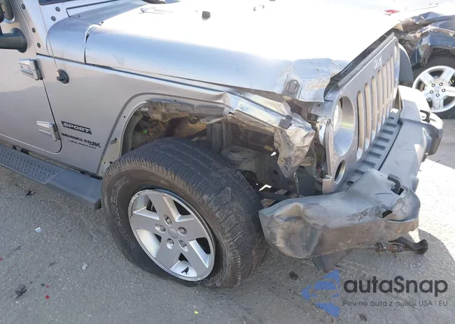 1C4HJWDG2JL855633: 43210341