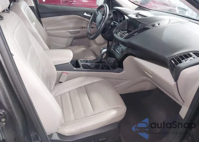 1FMCU9J98JUA07433: 43210431