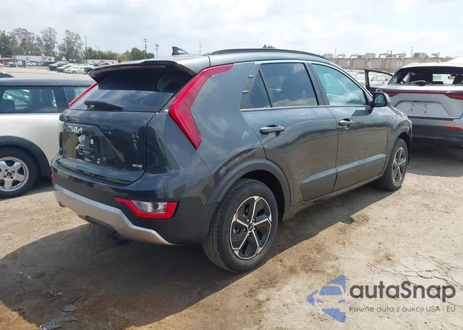 KNDCP3LE3S525496: 43210451