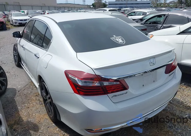 1HGCR2F5XHA138525: 43209546