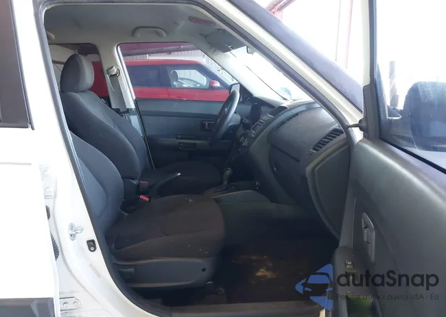 KNDJT2A55D7510990: 43209570