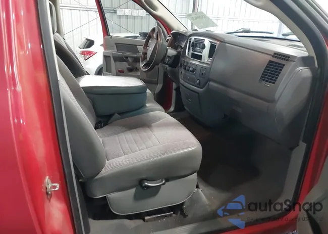 3D7KS26D38G111065: 43209636