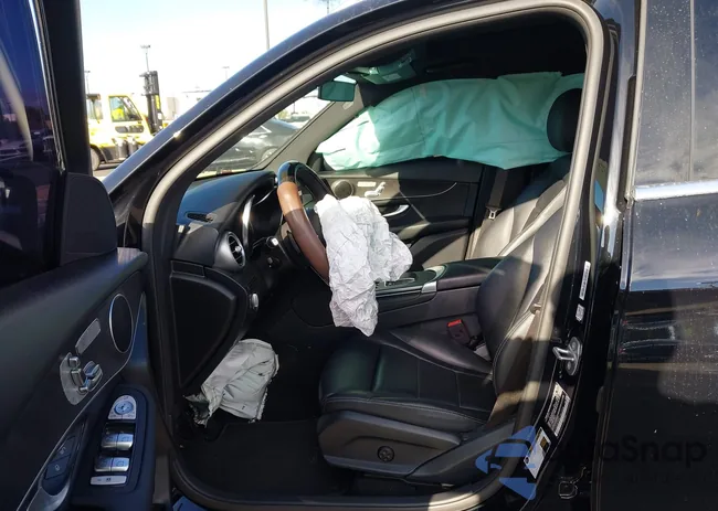 W1N0G8DB8LF842228: 43210991