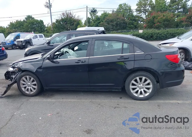 1C3CCBBG8CN329308: 43211001