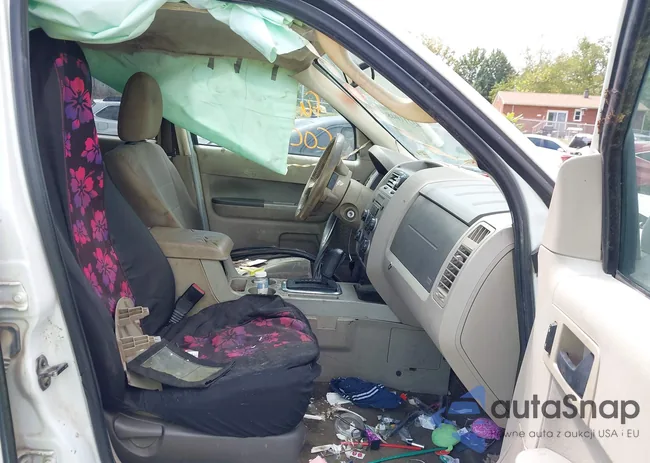 1FMCU0D77CKC29515: 43211048