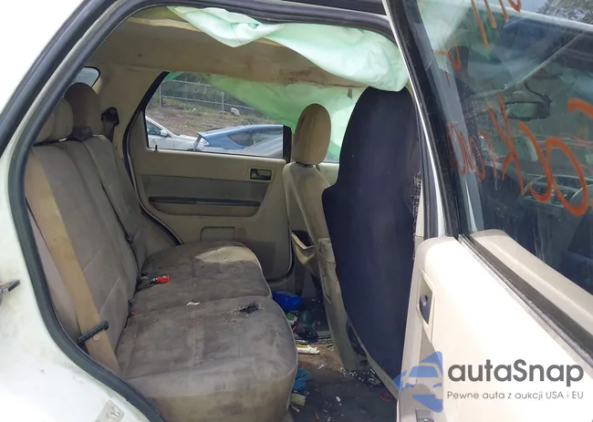 1FMCU0D77CKC29515: 43211048