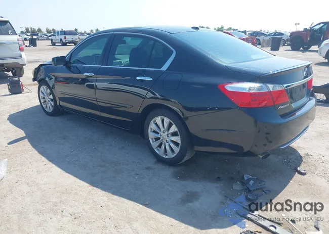 1HGCR3F88DA043763: 43211058