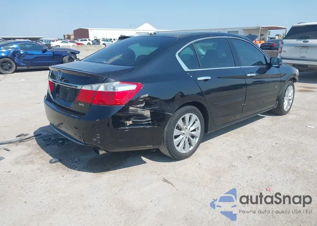 1HGCR3F88DA043763: 43211058