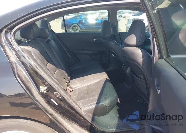 1HGCR3F88DA043763: 43211058