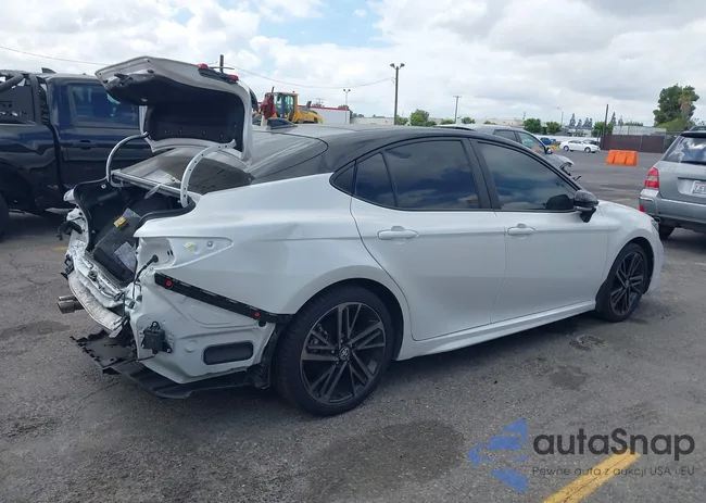 4T1DBADK0SU003940: 43211074