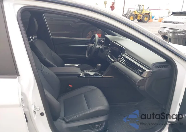 4T1DBADK0SU003940: 43211074