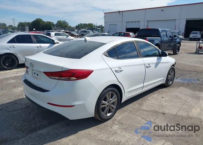 5NPD84LF4JH217170: 43211095