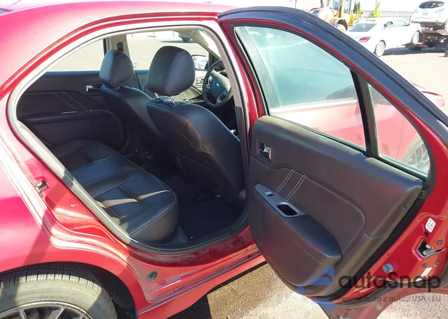 3FAHP0KC2BR144437: 43211256