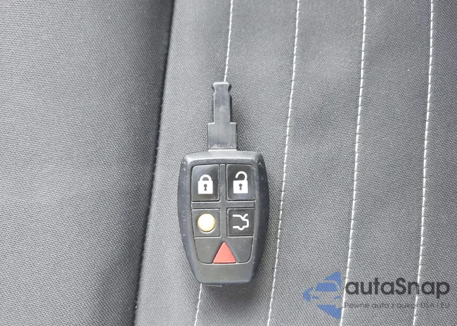 YV1MS382772269317: 43211380