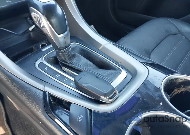 3FA6P0HR9DR386003: 43210646