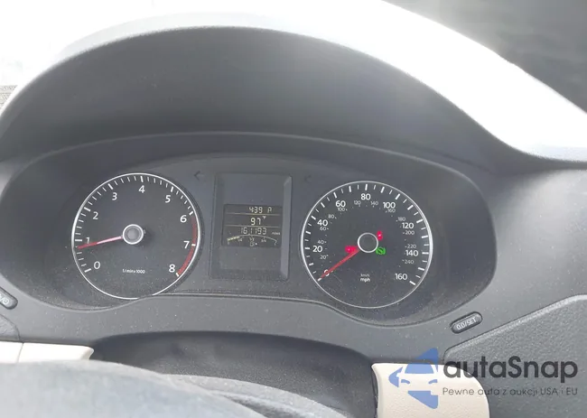 3VWDP7AJ0CM409885: 43210679