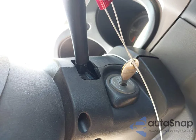 1N6ED27T02C388853: 43210682