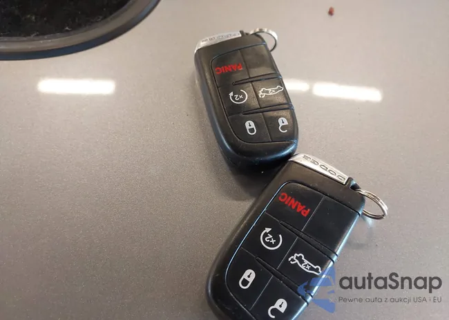 2B3CL5CT8BH551347: 43210761