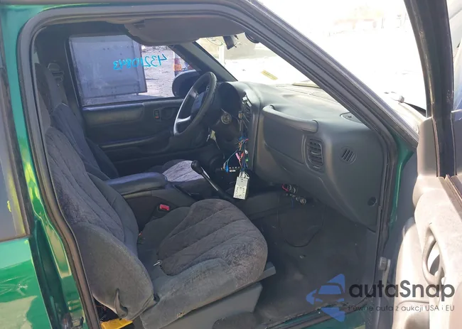 1GTCS19X1X8526551: 43210843