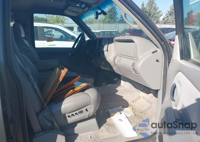 3GNFK16R9XG147947: 43211972