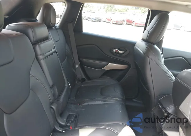 1C4PJMCS2HW579551: 43212042