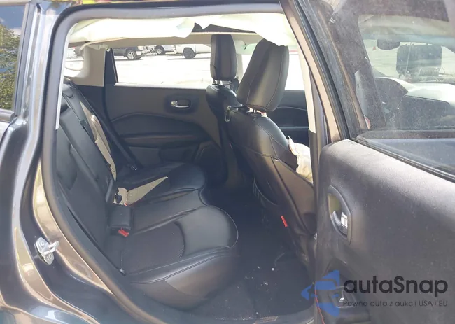 3C4NJDDB5MT556478: 43212199