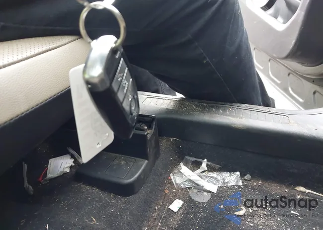 1FMCU9J90LUA58637: 43212283