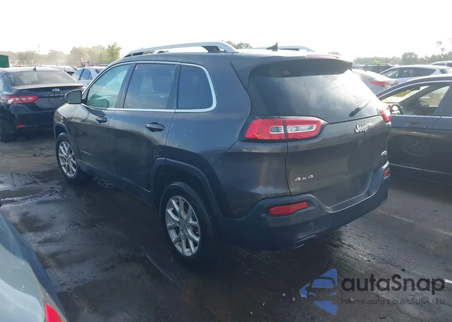 1C4PJMCB5GW216028: 43212321