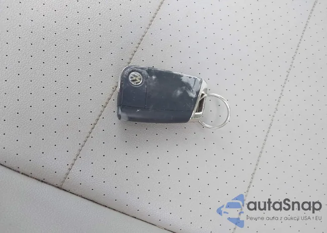 3VV2B7AX0JM222559: 43212350